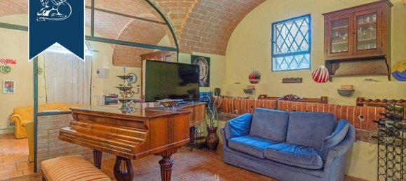 800m² Commercial property in Monteroni d'Arbia, Italy No. 232197 20