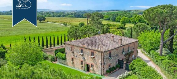 800m² Commercial property in Monteroni d'Arbia, Italy No. 232197 7