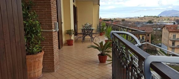 5 rooms Apartment in Mercogliano, Italy No. 29915 4
