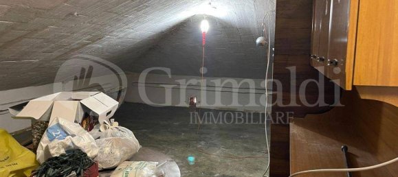 Apartamento de 2 dormitorios en Jesi, Italy No. 196087 10