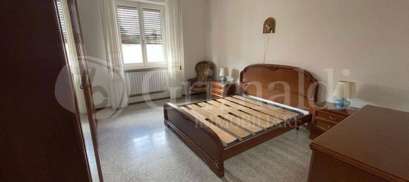 Apartamento de 2 dormitorios en Jesi, Italy No. 196087 6
