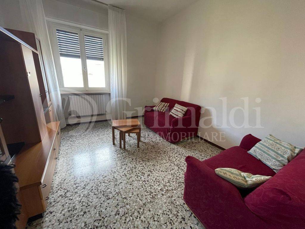 Apartamento de 2 dormitorios en Jesi, Italy No. 196087