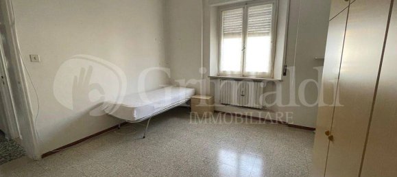 Apartamento de 2 dormitorios en Jesi, Italy No. 196087 5