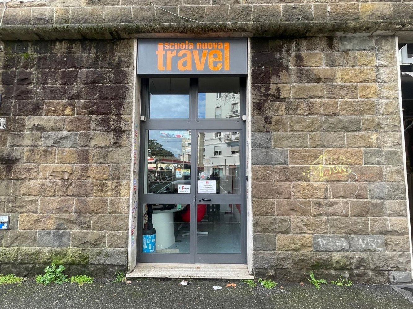 Imóvel comercial em Rome, Italy 100 m² N.º 299008