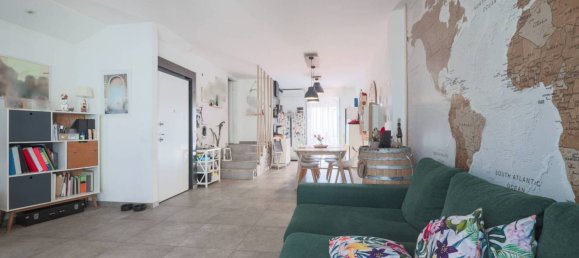 3 Schlafzimmer Haus in Ravenna, Italy, Nr. 354549 5