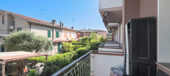 3 Schlafzimmer Haus in Ravenna, Italy, Nr. 354549 46