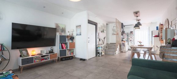 3 Schlafzimmer Haus in Ravenna, Italy, Nr. 354549 6