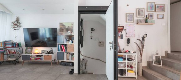 3 Schlafzimmer Haus in Ravenna, Italy, Nr. 354549 12