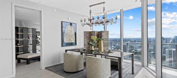 5 chambres propriété commerciale à vendre à Miami, Miami-Dade, Florida, USA № 614674 3