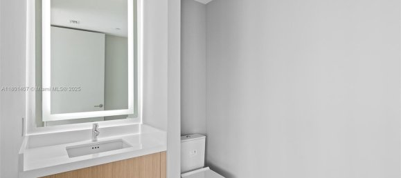 5 chambres propriété commerciale à vendre à Miami, Miami-Dade, Florida, USA № 614674 8