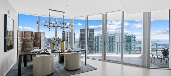 5 chambres propriété commerciale à vendre à Miami, Miami-Dade, Florida, USA № 614674 7