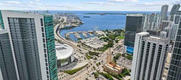 5 chambres propriété commerciale à vendre à Miami, Miami-Dade, Florida, USA № 614674 28
