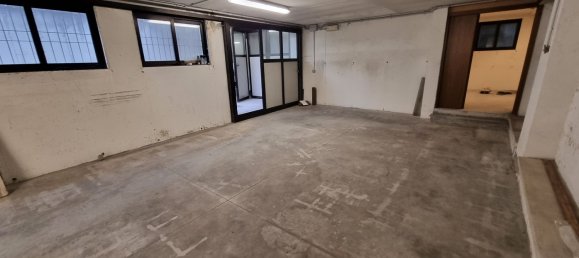 Коммерческая недвижимость с 2 комнатами в Виченца, Италия № 67507 6