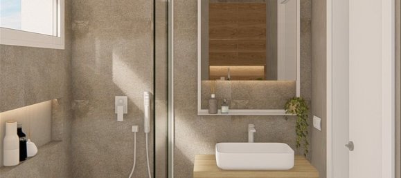 Apartamento de 2 dormitorios en Guardamar del Segura, Spain No. 11585 6