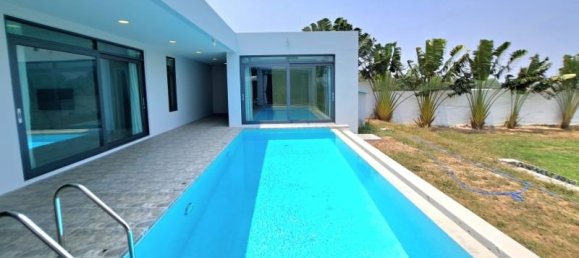 3 bedrooms Villa in Pattaya, Thailand No. 19221 21