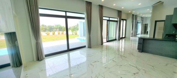 3 bedrooms Villa in Pattaya, Thailand No. 19221 11