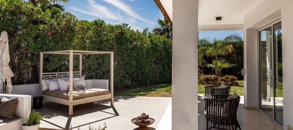 Villa de 4 dormitorios en Marbella, Spain No. 112791 12