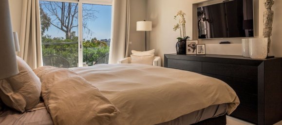 Villa de 4 dormitorios en Marbella, Spain No. 112791 19