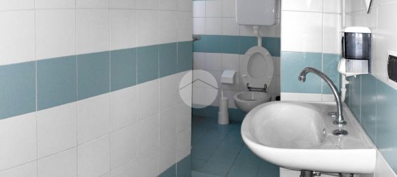 Oficina de 1 habitación en Urgnano, Italy No. 287955 10