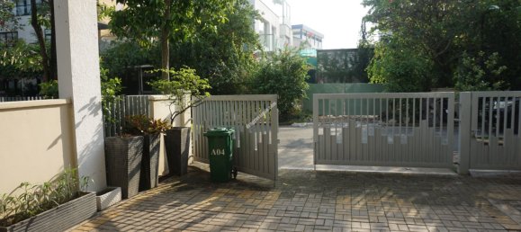 300m² House in Thu Duc, Vietnam No. 10546 16