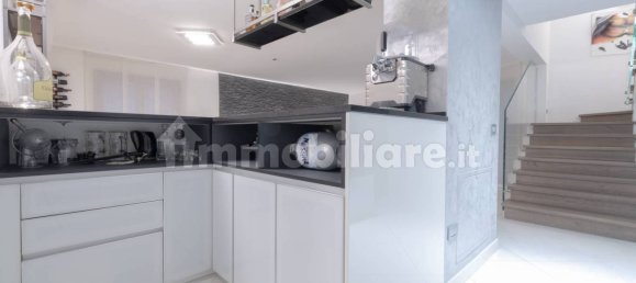 Villa T3 em Lainate, Italy N.º 22913 8