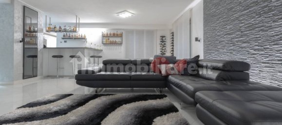 Villa T3 em Lainate, Italy N.º 22913 7
