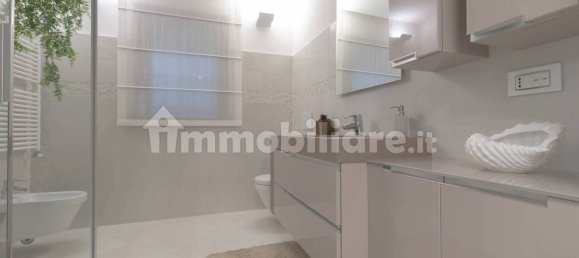 Villa T3 em Lainate, Italy N.º 22913 11