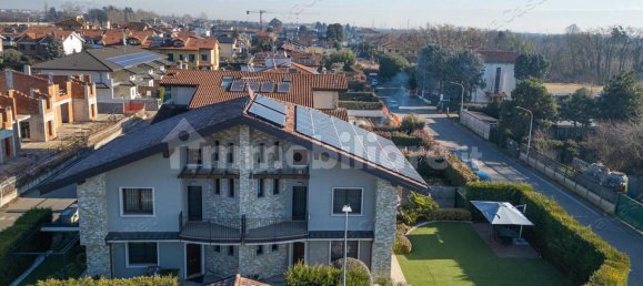 Villa T3 em Lainate, Italy N.º 22913 13