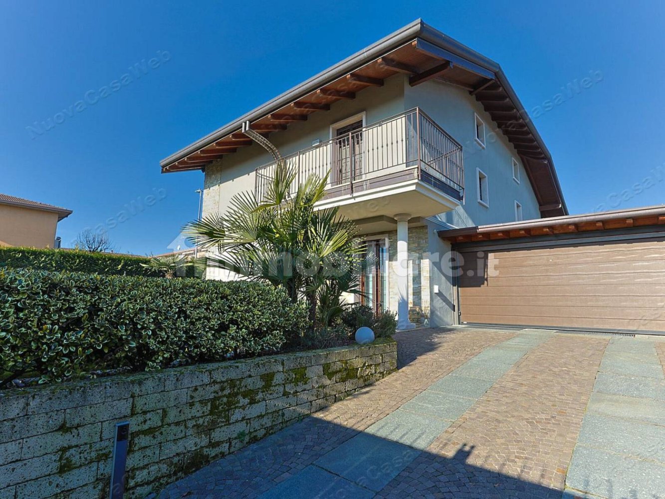 Villa T3 em Lainate, Italy N.º 22913