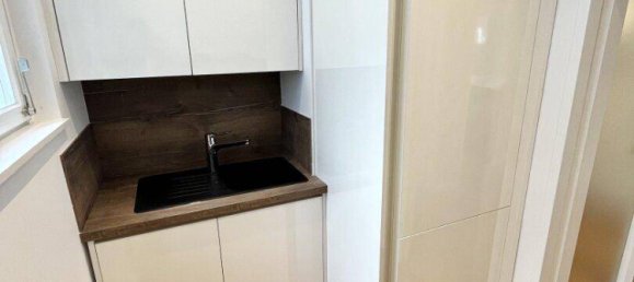 Квартира с 2 комнатами в Дёблинг, Австрия № 7130 12