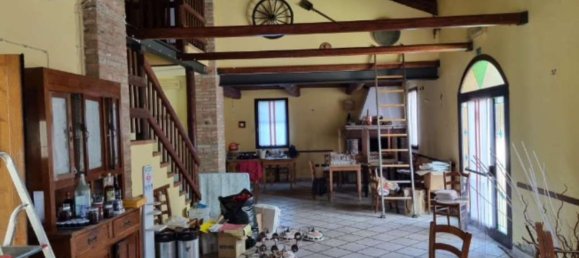 30 bedrooms Villa in Ferrara, Italy No. 328498 2