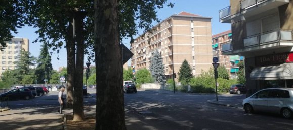 4 Schlafzimmer Wohnung in Turin, Italy, Nr. 296369 10