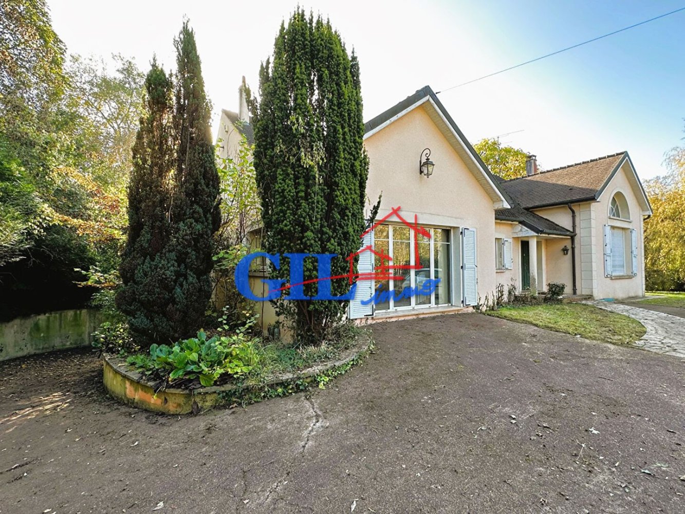 4 bedrooms House in Seine-Port, France No. 171727