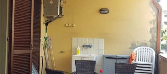 Apartamento T6 em Prato, Italy N.º 377851 13