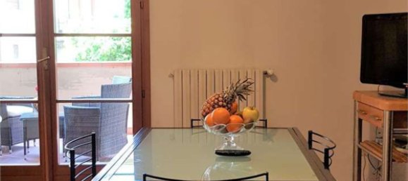 Apartamento T6 em Prato, Italy N.º 377851 11