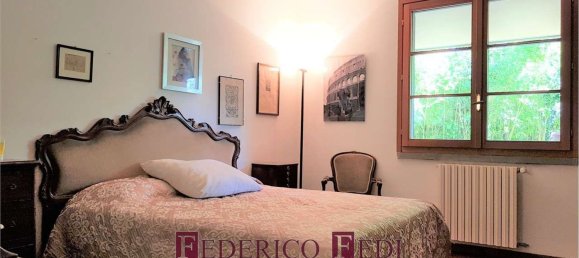 Apartamento T6 em Prato, Italy N.º 377851 14