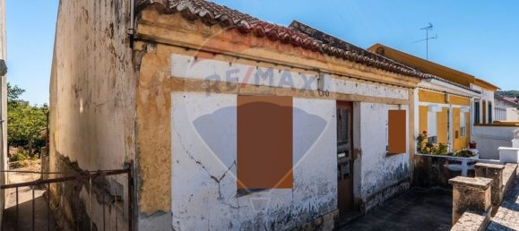 3 bedrooms House in Abrantes, Portugal No. 29086 3