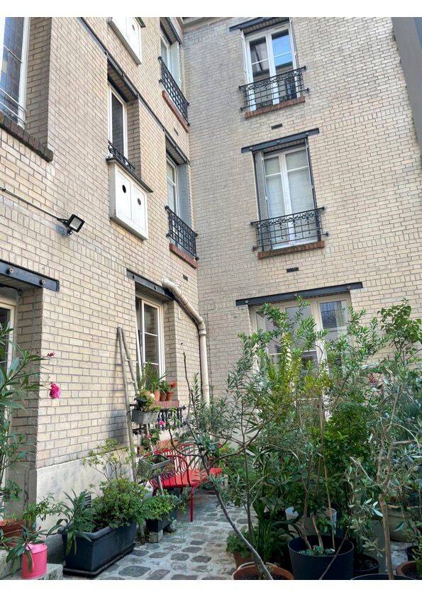 1 bedroom Apartment in Seine-Saint-Denis, France No. 332623