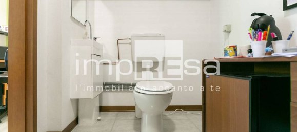 Apartamento de 2 dormitorios en Pordenone, Italy No. 332775 9