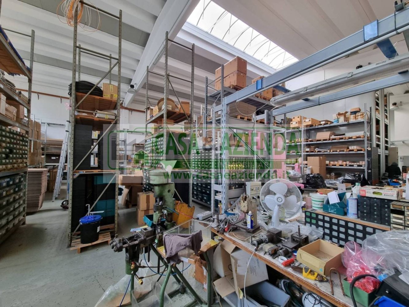 3-Zimmer Lagerhaus in Vimodrone, Italy, Nr. 160907