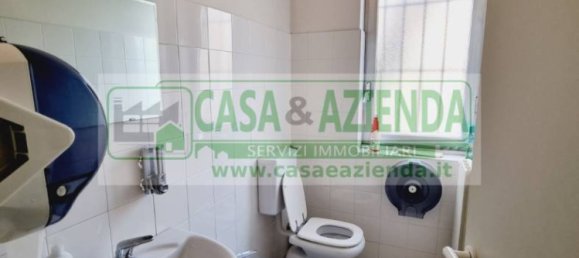 3-Zimmer Lagerhaus in Vimodrone, Italy, Nr. 160907 19