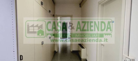 3-Zimmer Lagerhaus in Vimodrone, Italy, Nr. 160907 14
