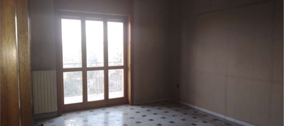 4-salle Appartement à Cerignola, Italy No. 146713 3