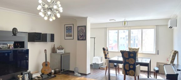3 bedrooms Apartment in Lisbon, Portugal No. 138128 2
