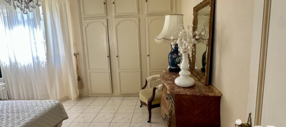 4 bedrooms House in Narbonne, France No. 297669 9