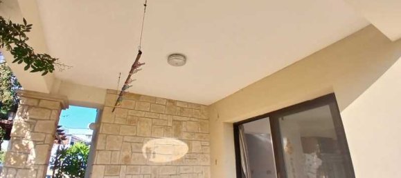 3 bedrooms Villa in Chloraka, Cyprus No. 18513 2