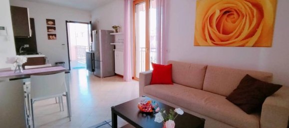 2-salle Appartement à Varese, Italy No. 38111 2