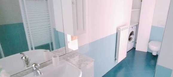 2-salle Appartement à Varese, Italy No. 38111 24