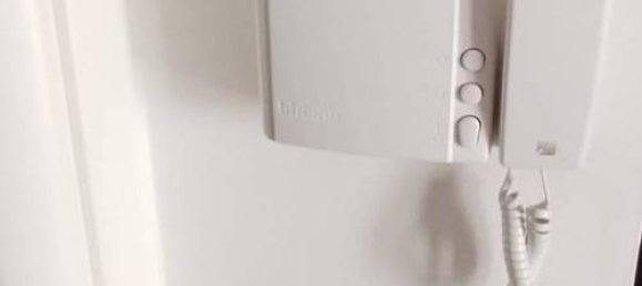 2-salle Appartement à Varese, Italy No. 38111 28