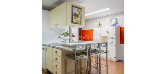 5 bedrooms Apartment in Madrid, Spain No. 149485 16